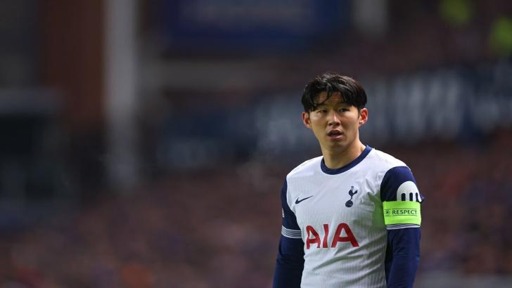 Son Heun-min playing for Tottenham
